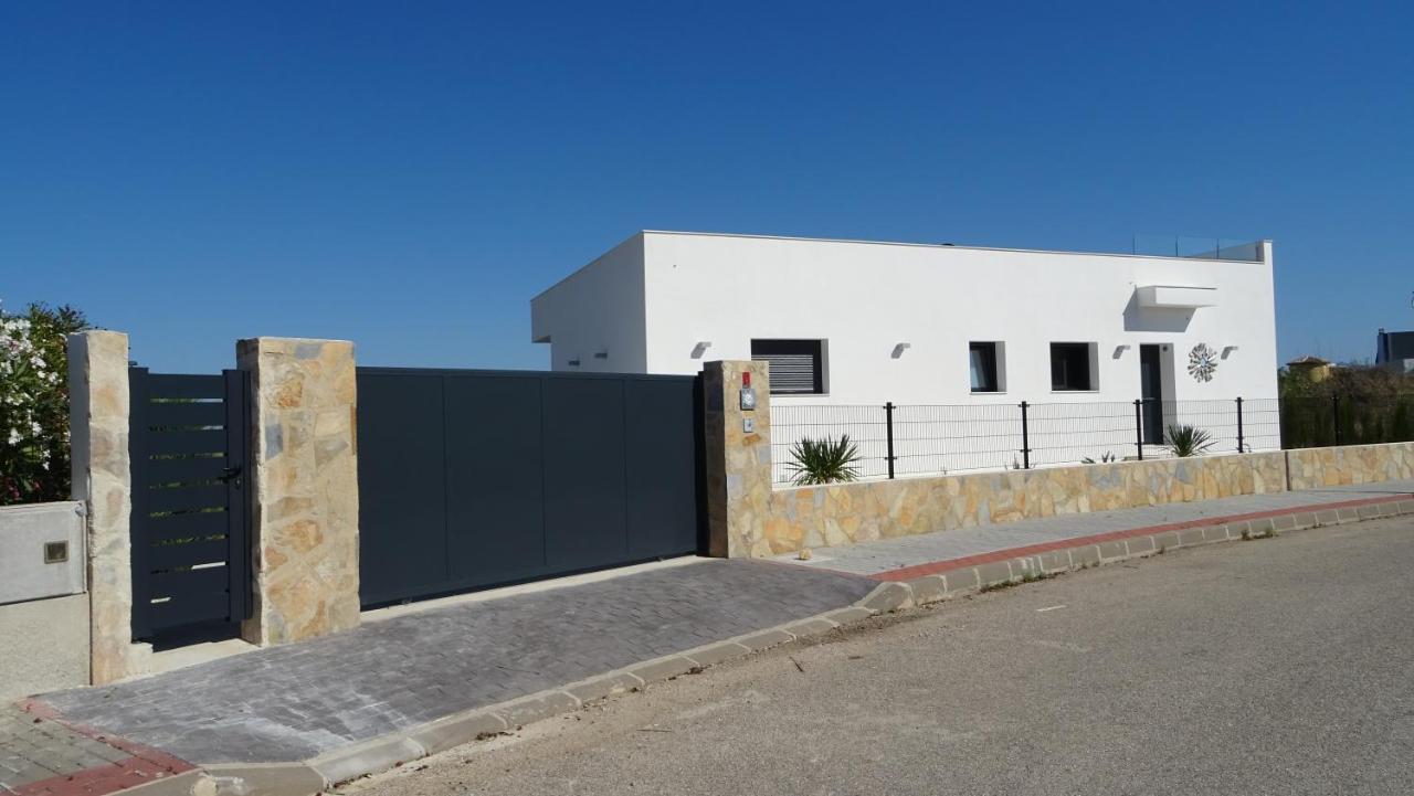 Vila El Sol Blanco Ráfol de Almunia Exteriér fotografie
